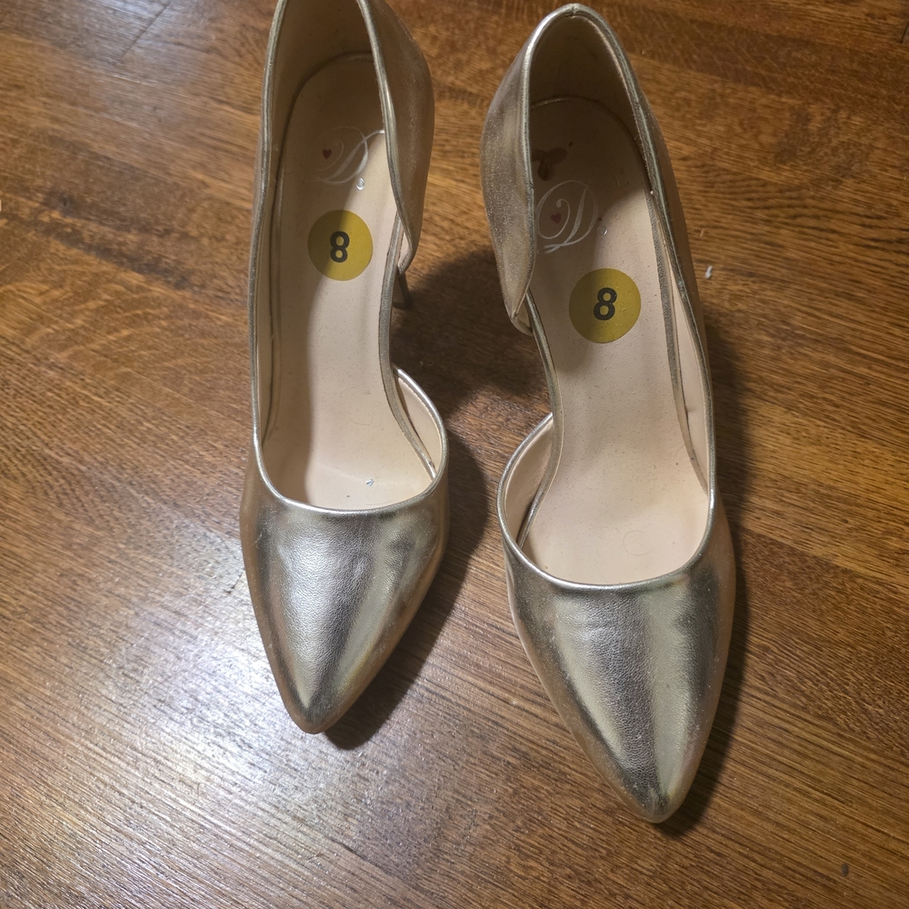 Elegant Gold Women's Heels